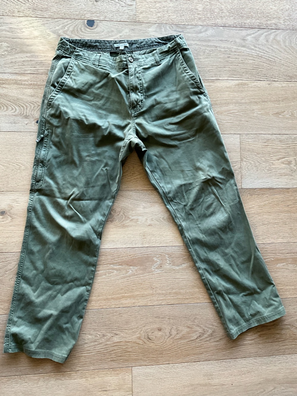 Men's Olive Green Stretch Chino Pants